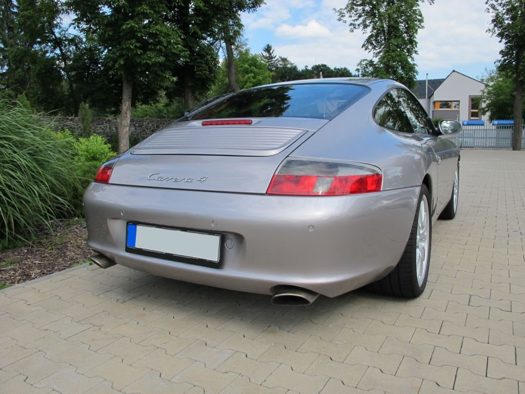 PORSCHE 911 996 (01/03/2002) - 